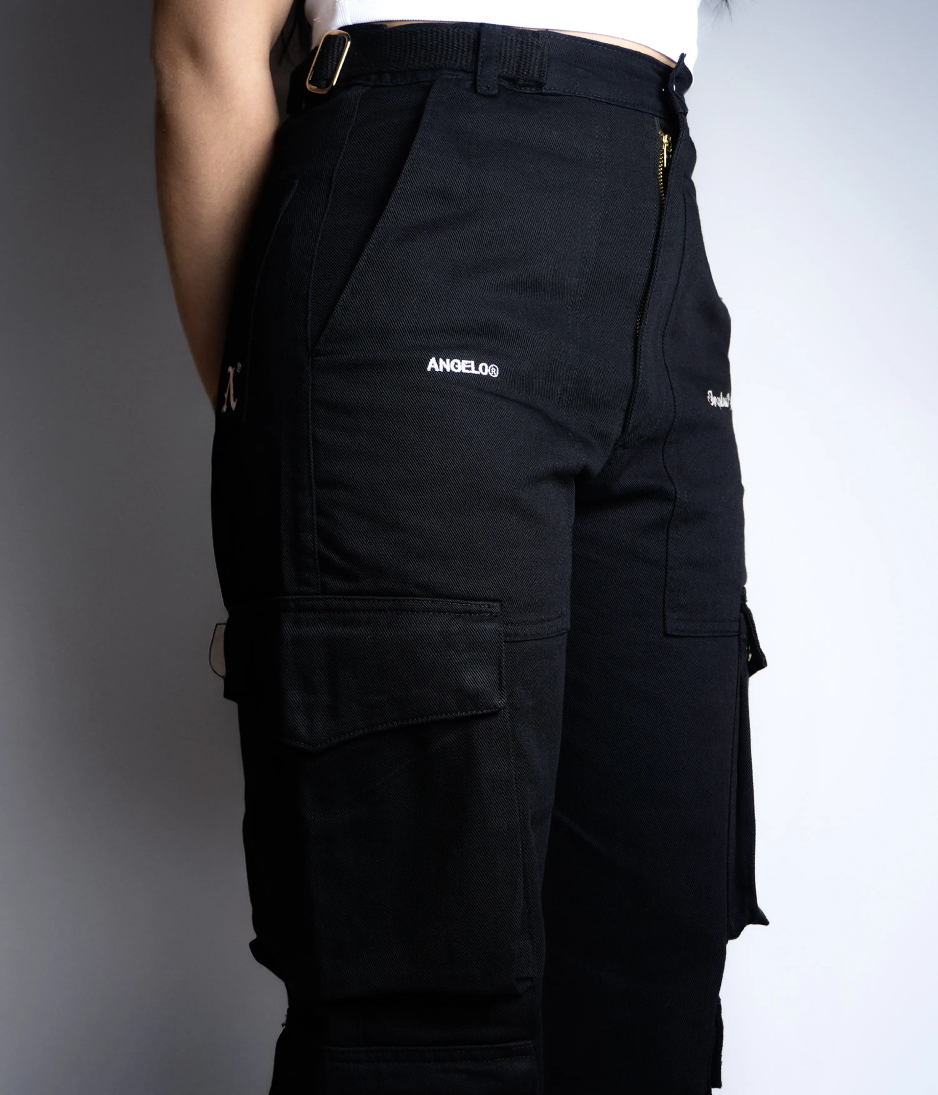 Pantalón Cargo Loose Fit, Corte femenino Negro